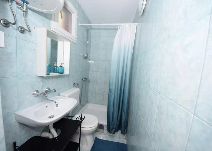 Apartamento 2 *